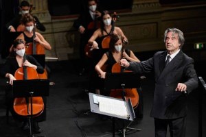 Riccardo Muti and Cherubini Orchestra: streamed tour in Italy
