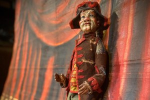 Cezc Republic – Exhibition "Buratto, fili, bastoni"